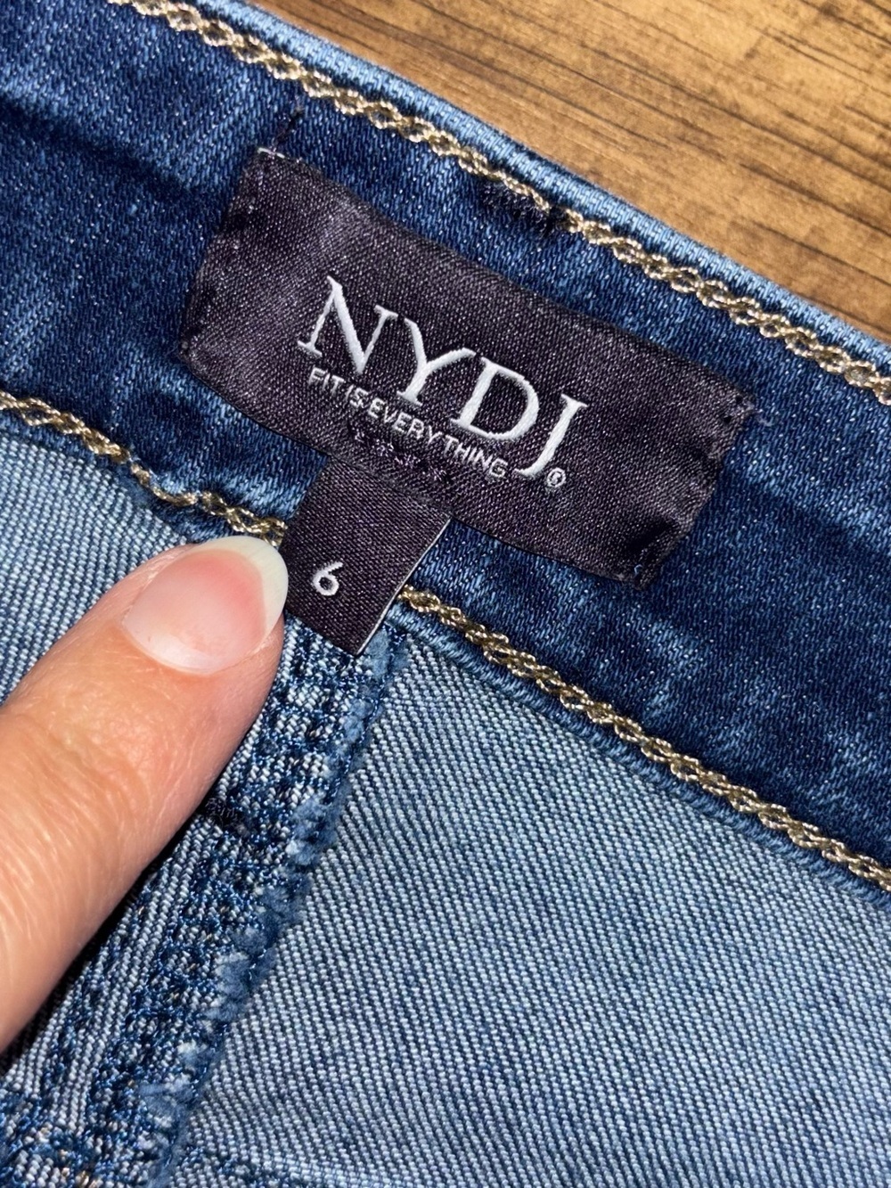 NYDJ Marilyn Straight Jeans Size 6 - Picture 2 of 12